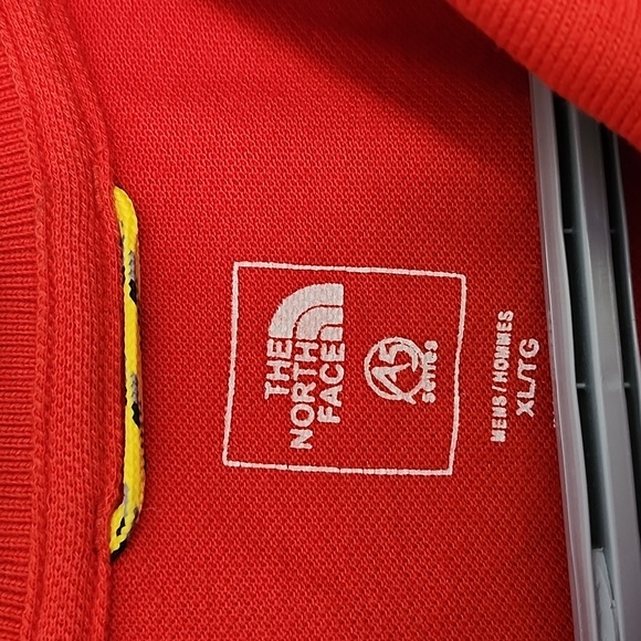 The North Face Size XL Orange Polo Shirt - Picture 2 of 4